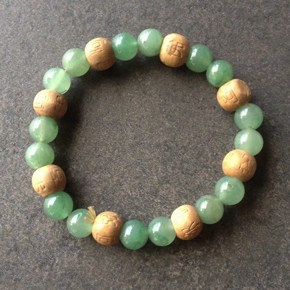 Bundle of 3 Stone Stretch Bracelets - Picture 4 of 5